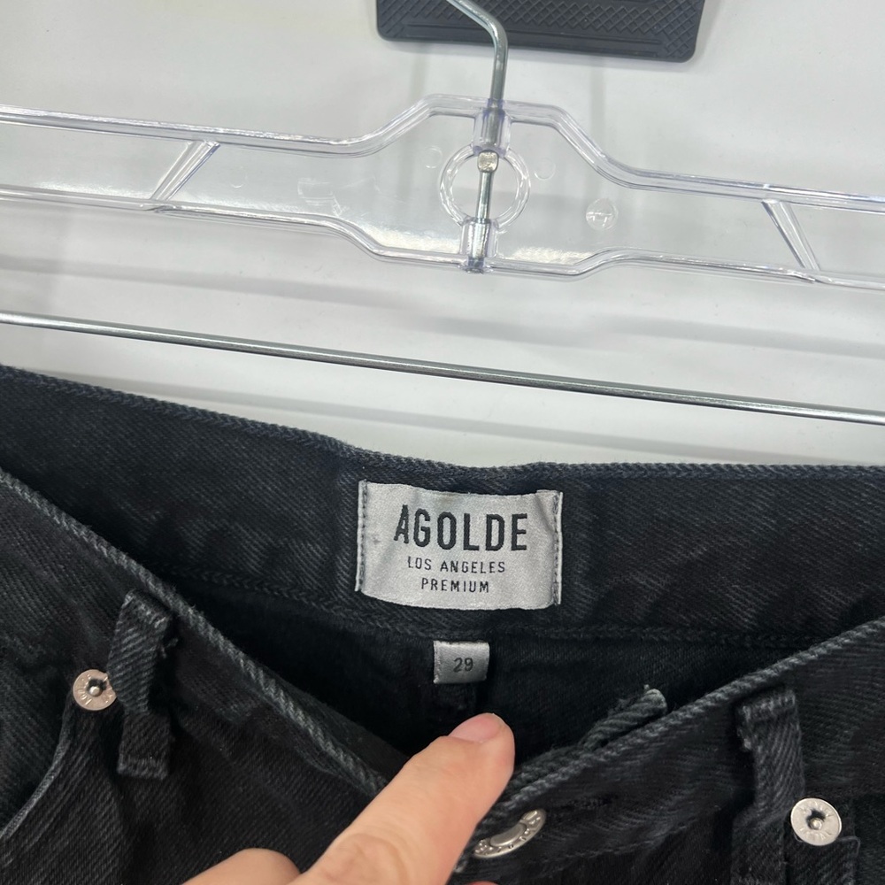 AGOLDE Parker Vintage Cut-Off Denim Shorts in Tidal Button Fly - Picture 5 of 7